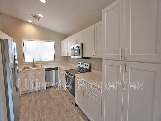 Photo - 631 E Arizona Ave