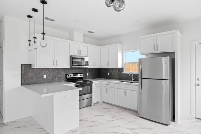 Photo - 11502 N 24th Ln