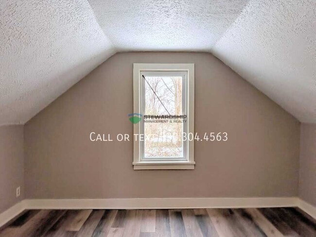 Photo - 133 Catherine St Unit 1/2