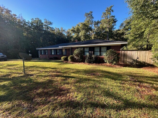 Photo - Beautiful updated 4 Bedroom, 3 Bath Ranch ...