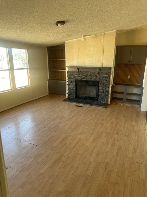 Photo - 237 Crescent Creek Ln