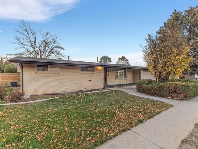 Photo - 4980 S 1645 E Casa