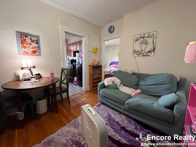 Photo - 124 Washington St Unit 2