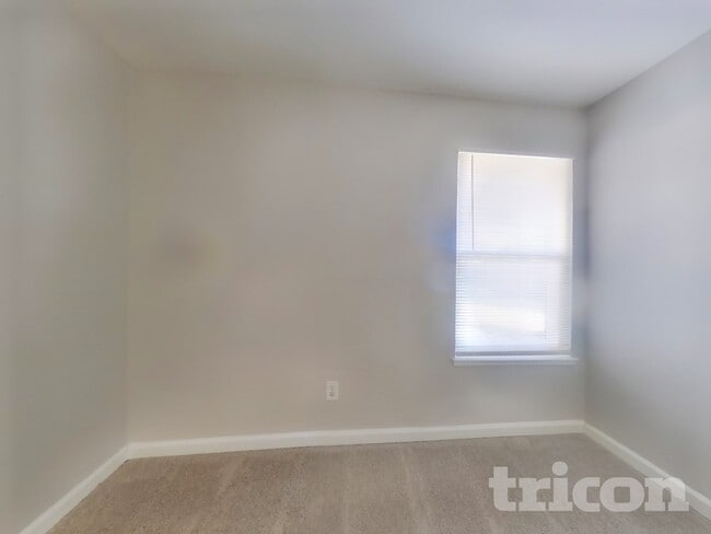 Photo - 125 Hibiscus Ct