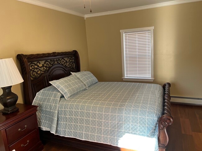 Photo - 329 Turner St