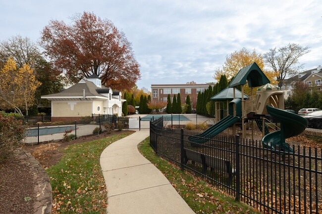 Photo - 49 Park Pl Cir