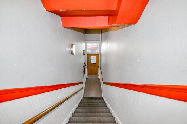 Photo - 132 6th Street