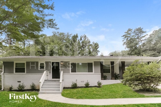 Photo - 1855 Shamrock Dr