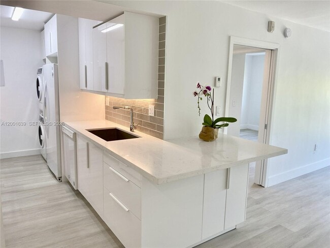 Photo - 255 Galen Dr Unit 3D