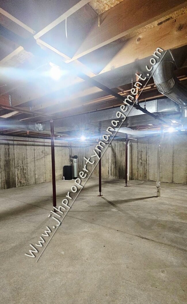 Photo - 1774 S Hance Dr