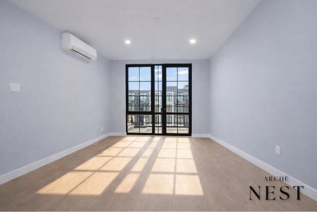 Photo - 3511 Farragut Rd