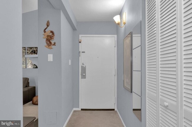 Building Photo - 11815 Breton Ct Unit 22D Rental