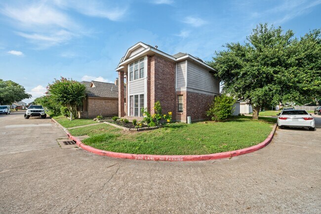 Photo - 8629 Kinghaven St