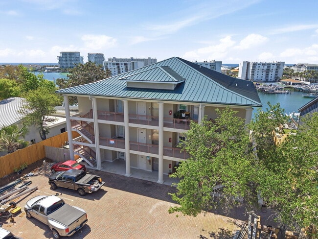 Photo - 724 Harbor Blvd Unit 101