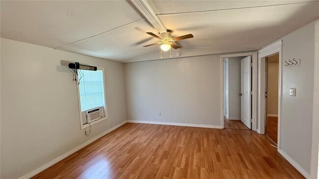 Photo - 5109 Hibiscus Rd
