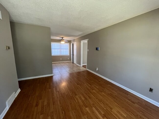 Photo - Renovated 3 Bedroom 1 Bath Home for Rent!