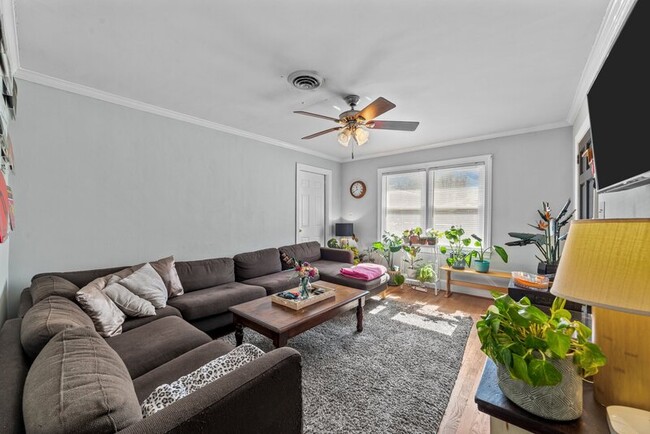 Photo - 1309 Willow St