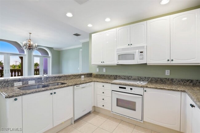 Photo - 900 5th Ave S Unidad 301