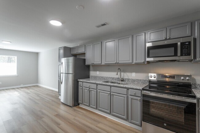 Photo - 2703 E 25th St Unit 2707