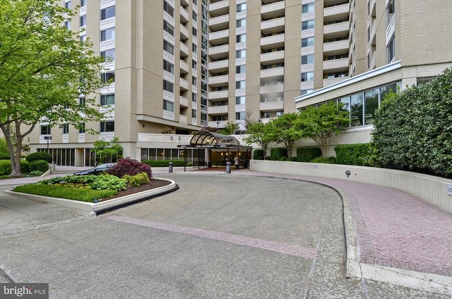 Building Photo - 4601 N Park Ave Unit 510K