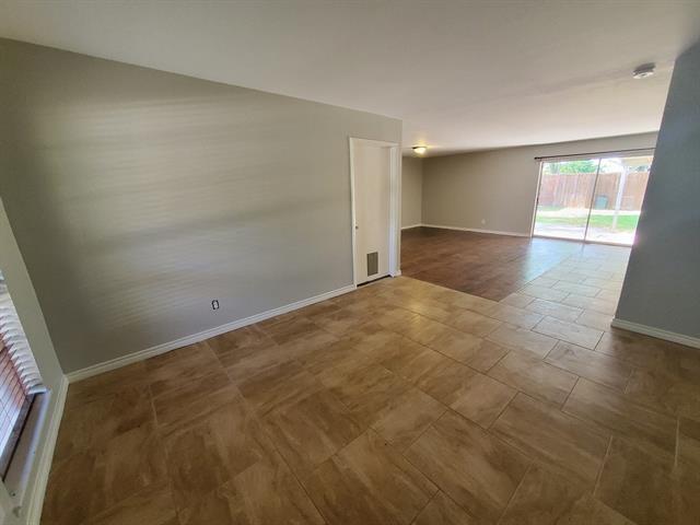 Photo - 1905 Fairfield Dr