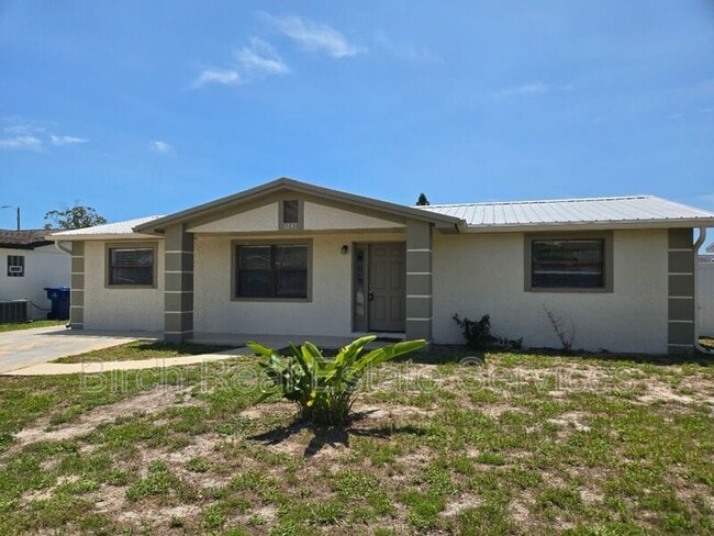 Building Photo - 1247 Chelsea Ln