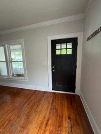 Photo - 120 National Ave NW