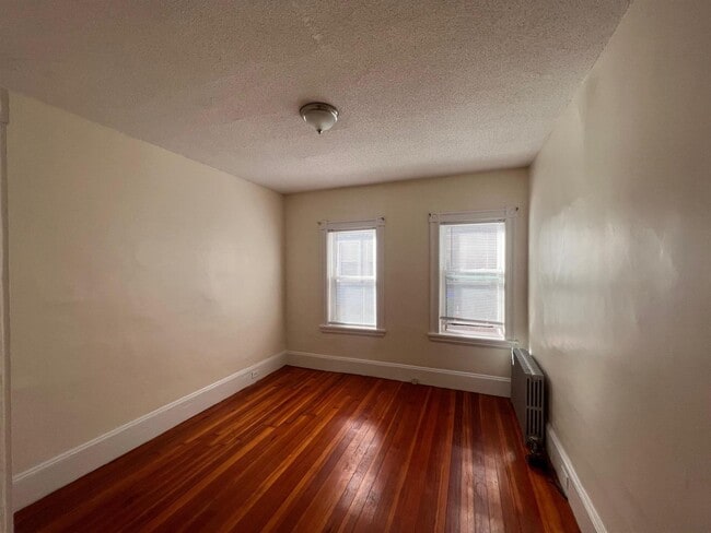 Photo - 15 5th St Unit 1