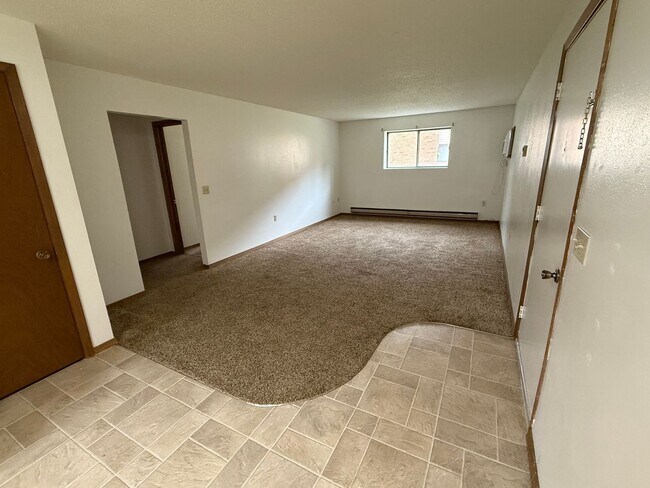 Photo - 511 6th St NE Unit 511#2