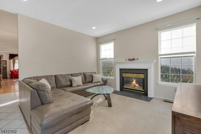 Photo - 49 Gordon Cir