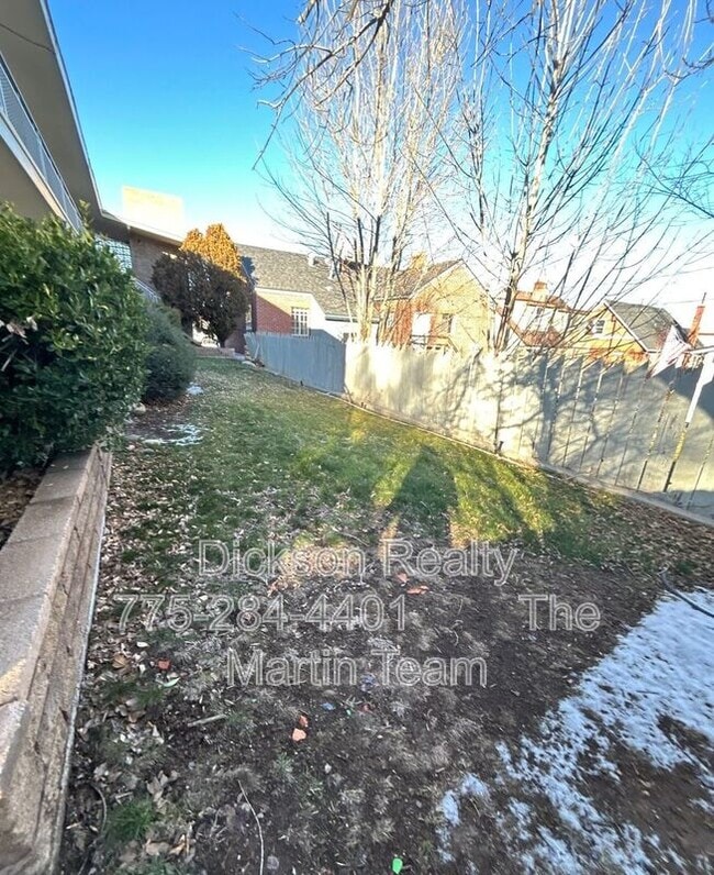 Photo - 218 Mt Rose St