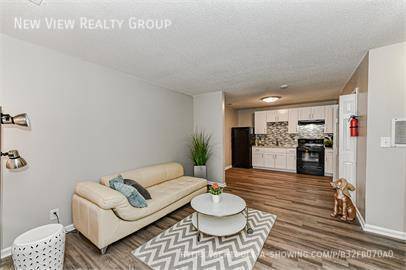 Photo - 242 Hoskins Mill Ln Unit A