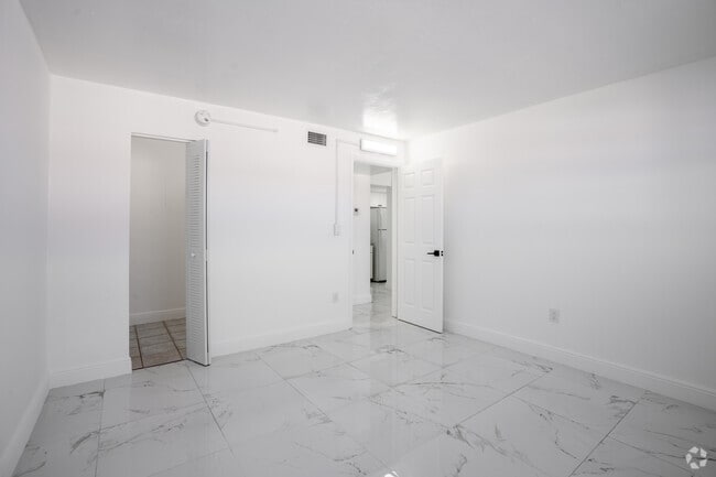 1 habitación, 1 baño - 550 pies cuadrados - Dormitorio