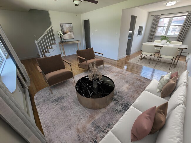 Building Photo - 147 Salmon Brook Dr Unit 70-147
