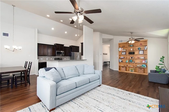 Photo - 1238 Juneberry Pk Dr