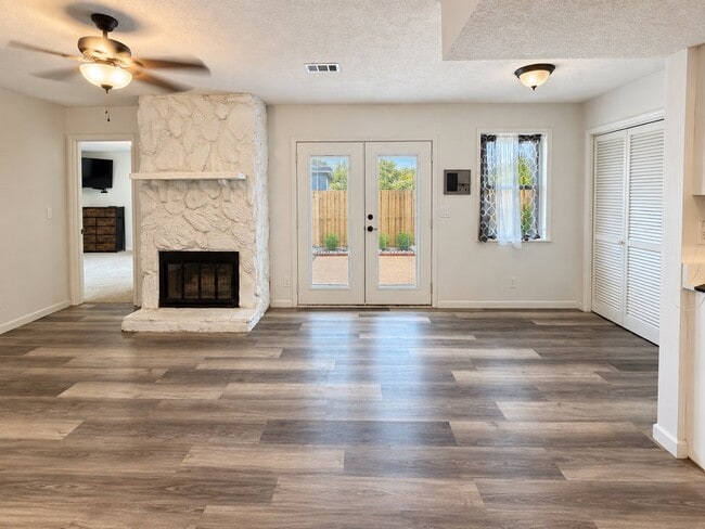 4001 Anderson Rd Unit S155
