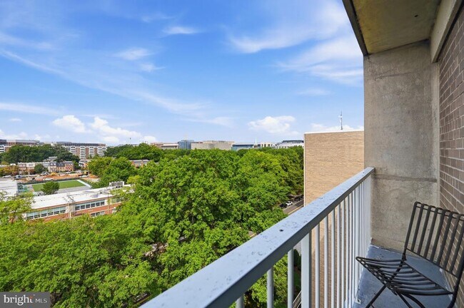 800 4th St SW Unit S821