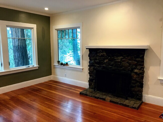 Photo - 1203 Bosworth St