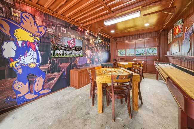 Photo - 1303 Langford St Unit SI ID1497790P