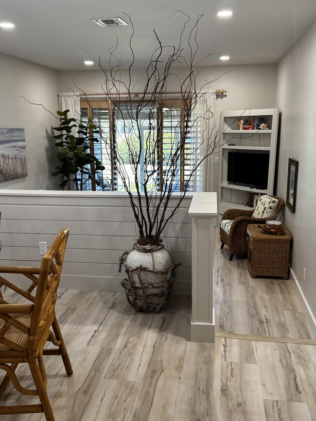 Photo - 634 Bayou Dr