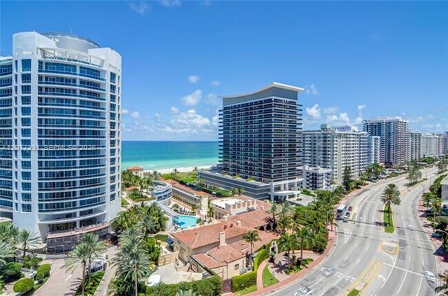 Photo - 5900 Collins Ave