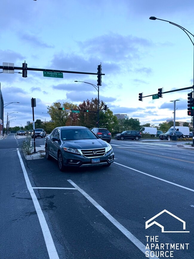 Photo - 942 N Elston Ave Unit 2R