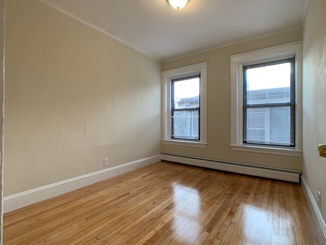 Photo - 9 Upland Rd Unit 5