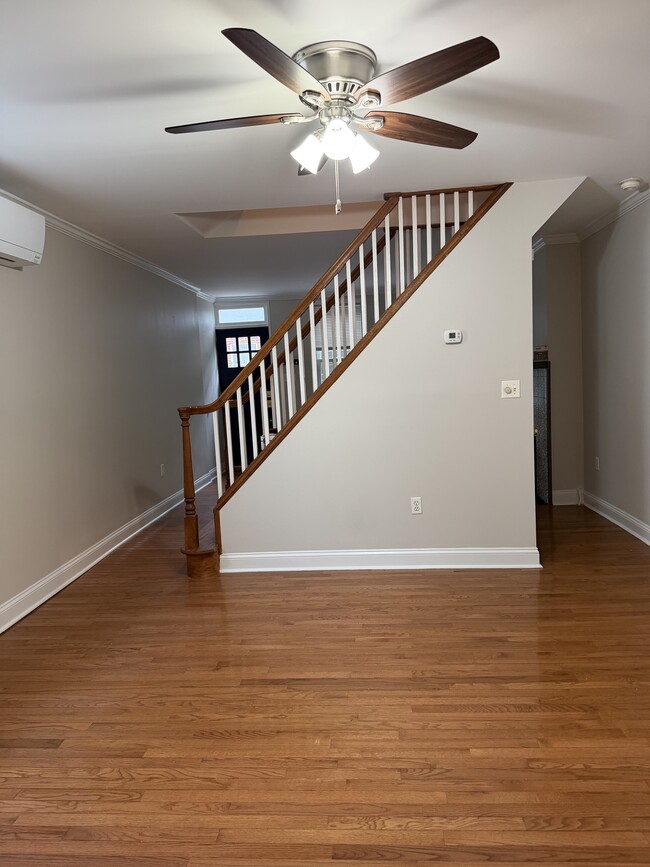 Photo - 417 S Croskey St