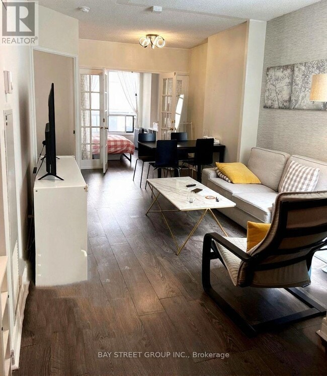 Photo - 55 Bloor St E Unité 307