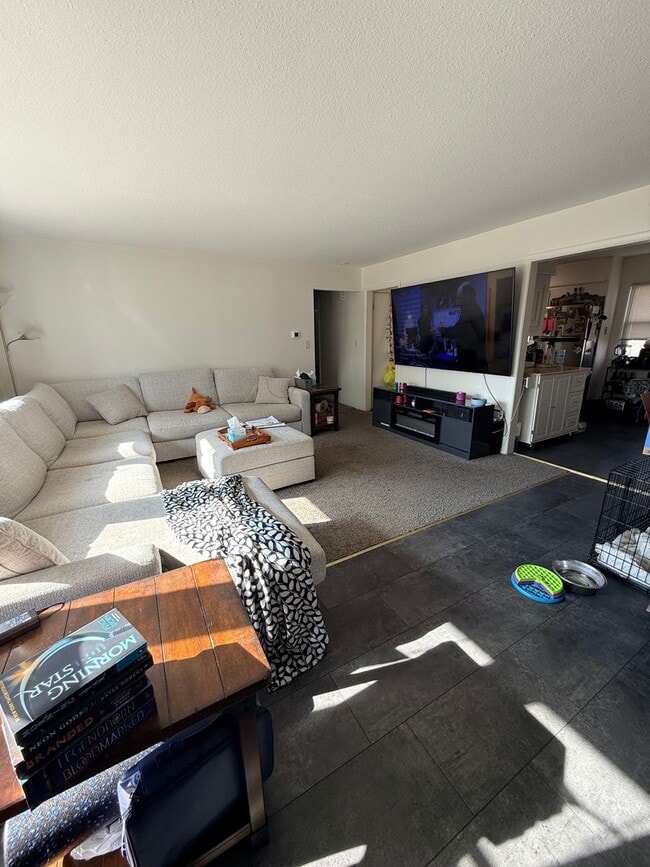 Photo - 1521 Thompson St Unidad 1521