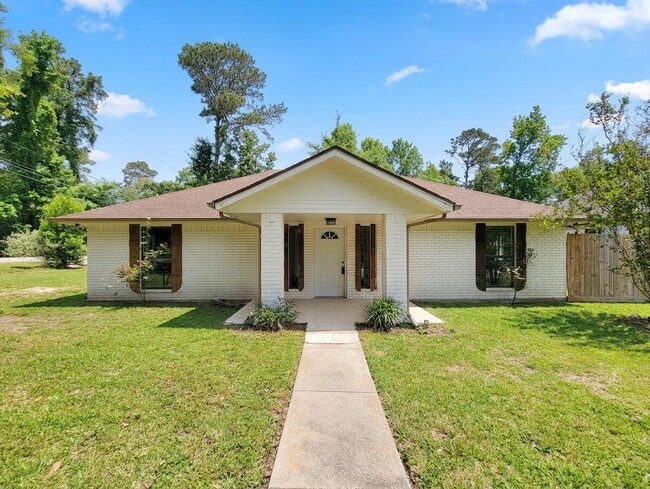 Building Photo - 25723 Glen Loch Dr