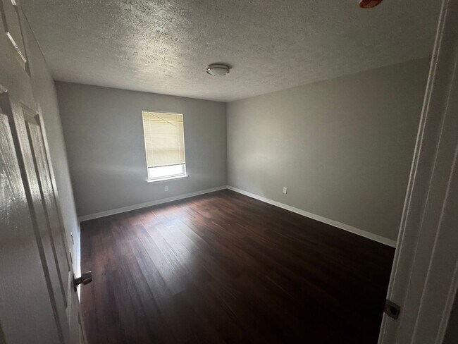 Photo - 2821 Greenwood Ave Apartamento Unidad 2821 Greenwood Ave #2