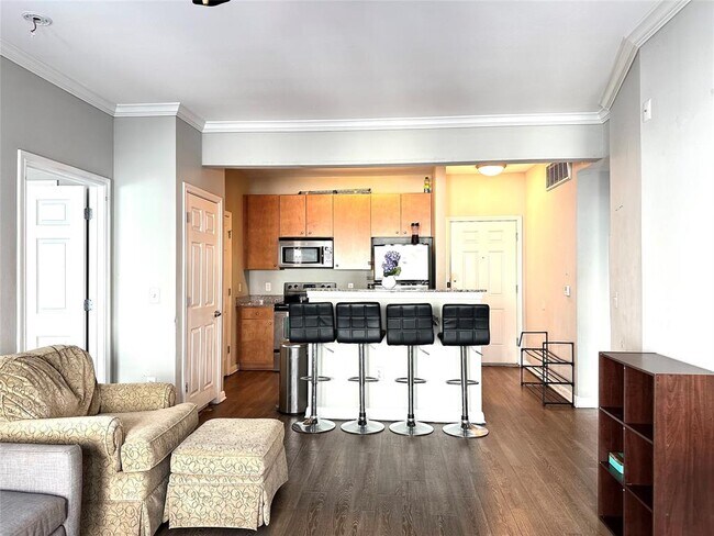 Photo - 2502 Leon St Unit 409