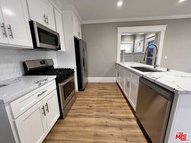 Photo - 1383 W 23rd St Unit 1383